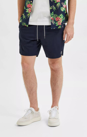 Comfort fit shorts